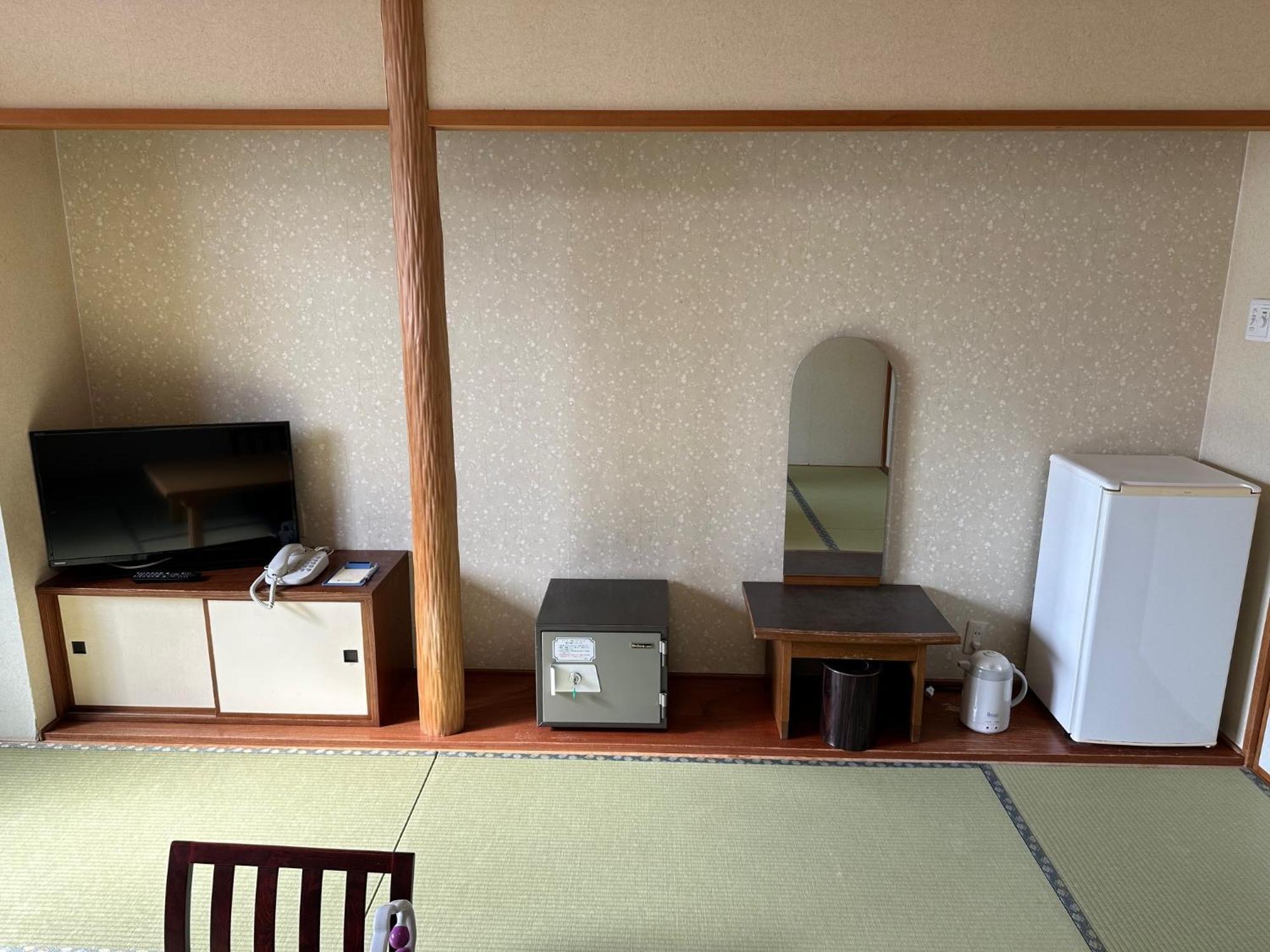 Horoshin Onsen Hotarukan Numata  Exteriör bild